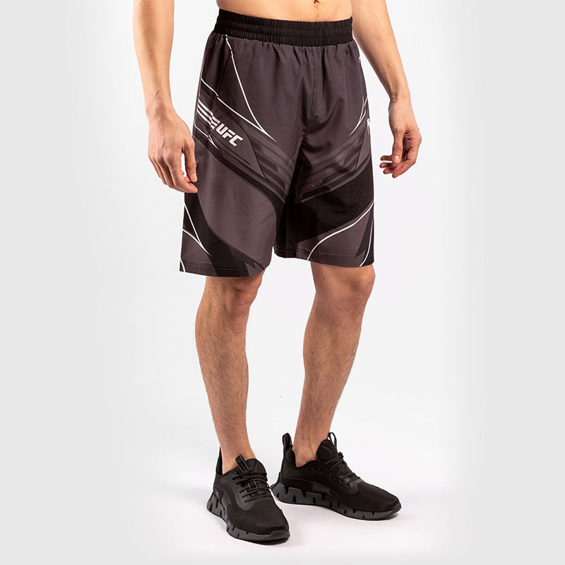 Shorts reebok ufc clearance homme argent